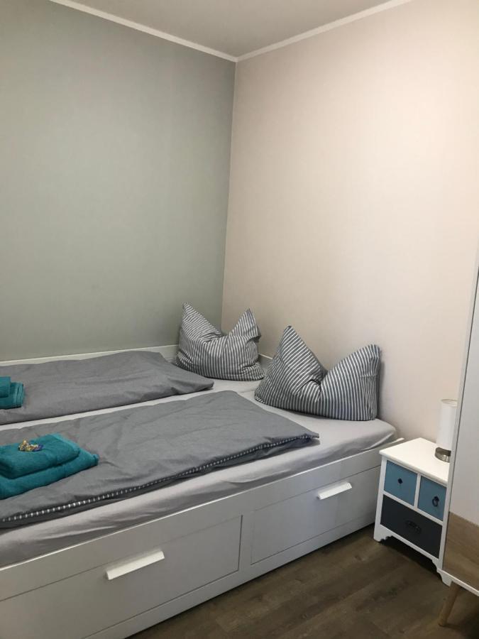 Hafen 15 - Ihre Ferienwohnung Am Hainer See Bei Leipzig ノイキエリッチュ エクステリア 写真
