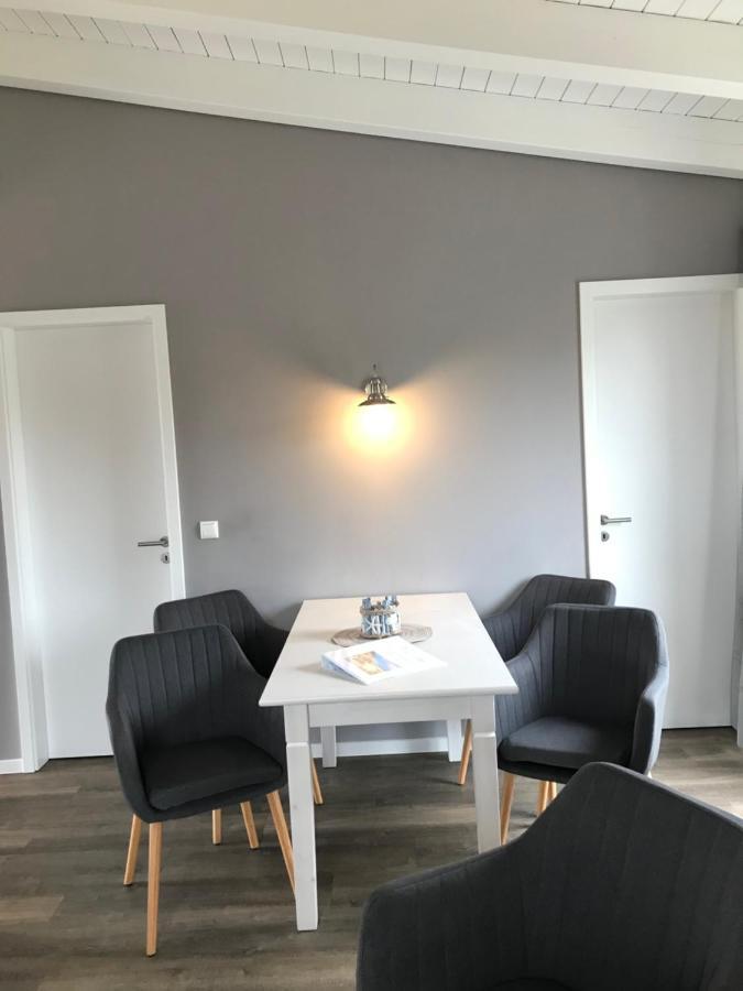 Hafen 15 - Ihre Ferienwohnung Am Hainer See Bei Leipzig ノイキエリッチュ エクステリア 写真